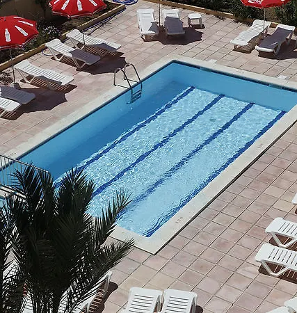 Parot Hotel 3*